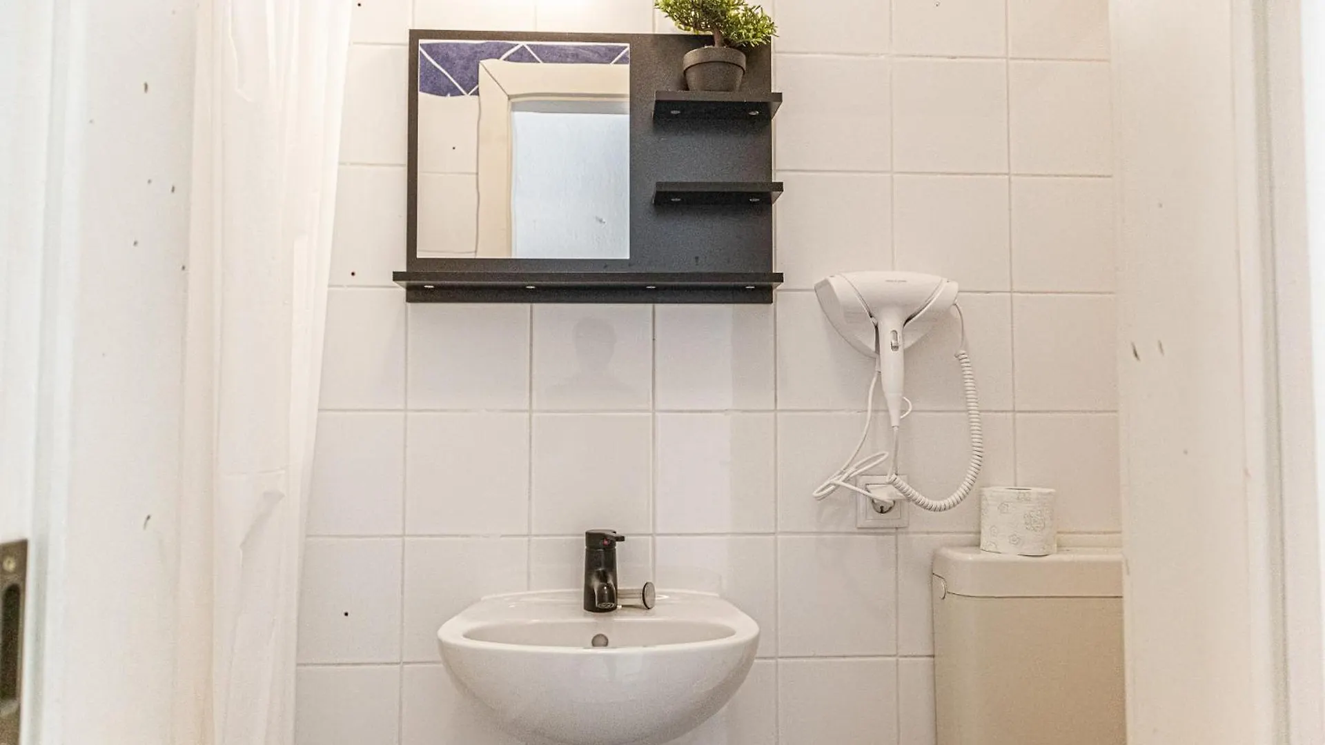 Stylish Multi Apt Perfect For Group Stays Vienna Apartment