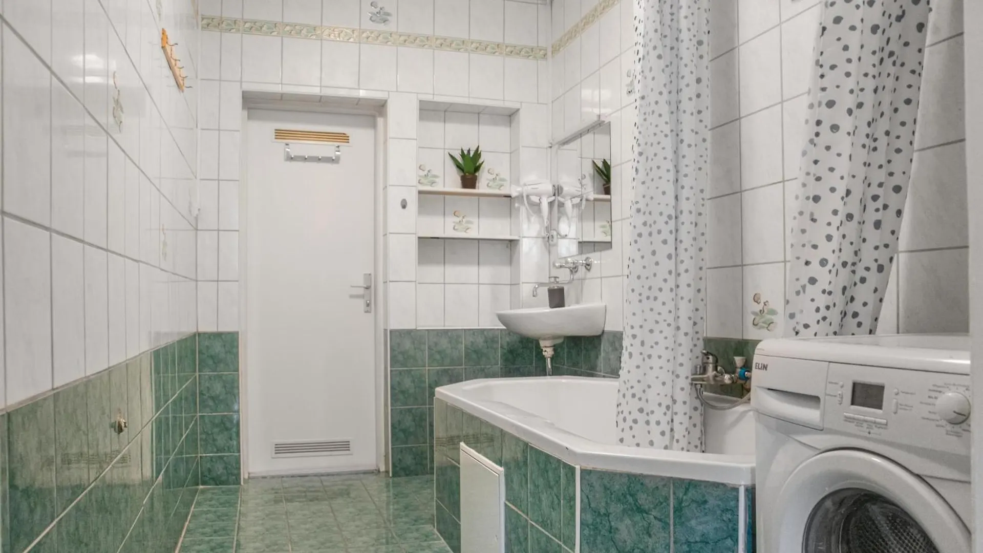 Apartment Stylish Multi Apt Perfect For Group Stays Vienna