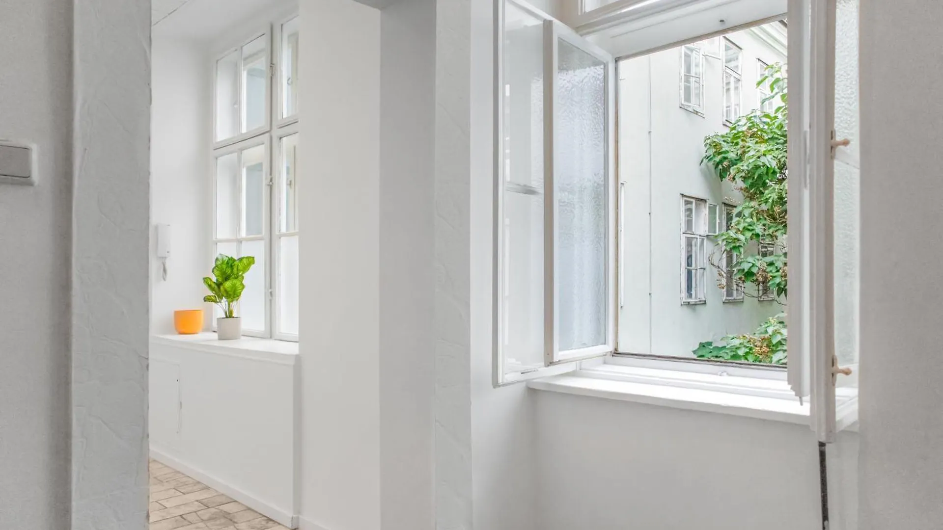 Apartment Stylish Multi Apt Perfect For Group Stays Vienna Austria