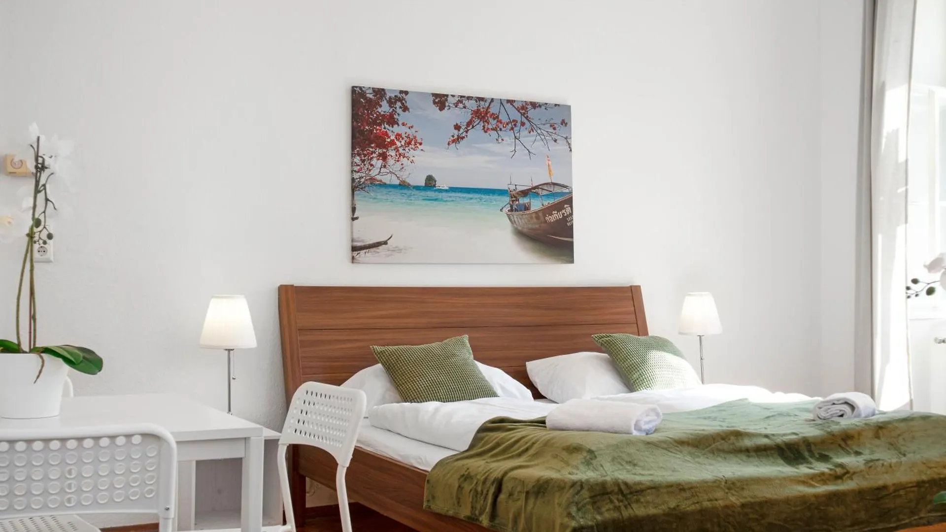 Stylish Multi Apt Perfect For Group Stays Vienna 0*,  Austria